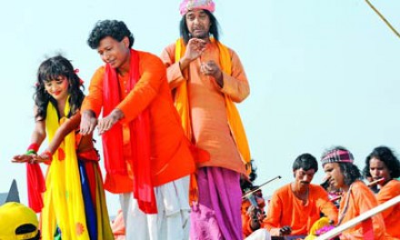 Dečko za zadovoljstvo Kamola ঘেটুপুত্র কমলা