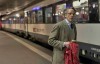 NIGHT-TRAIN-TO-LISBON--06-.jpg